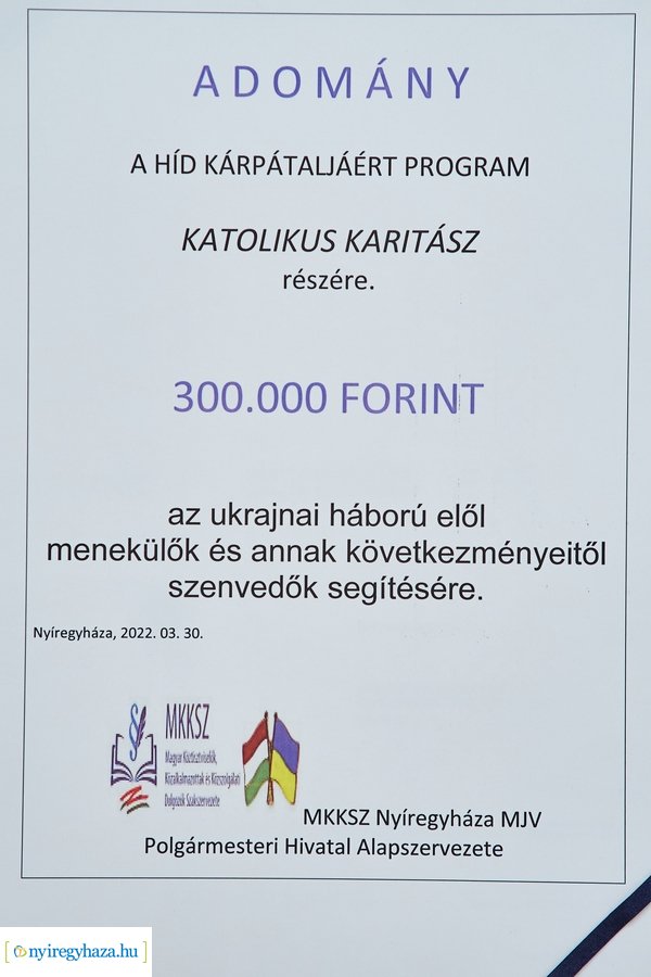 Adomány a Katolikus_Karitásznak