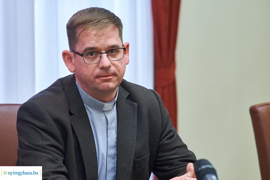 Adomány a Katolikus_Karitásznak