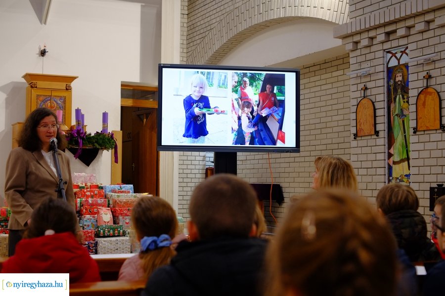 Adomány a Szent Imre iskolától