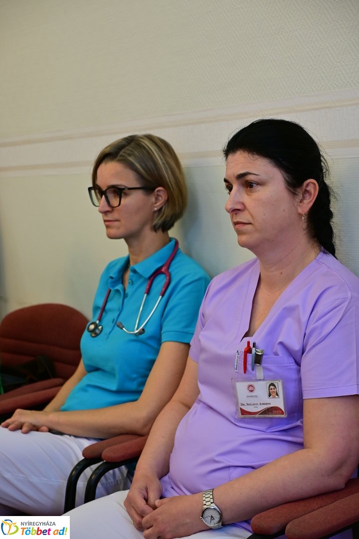 Adomány a vadászoktól a Jósa András kórháznak 2025 májusában