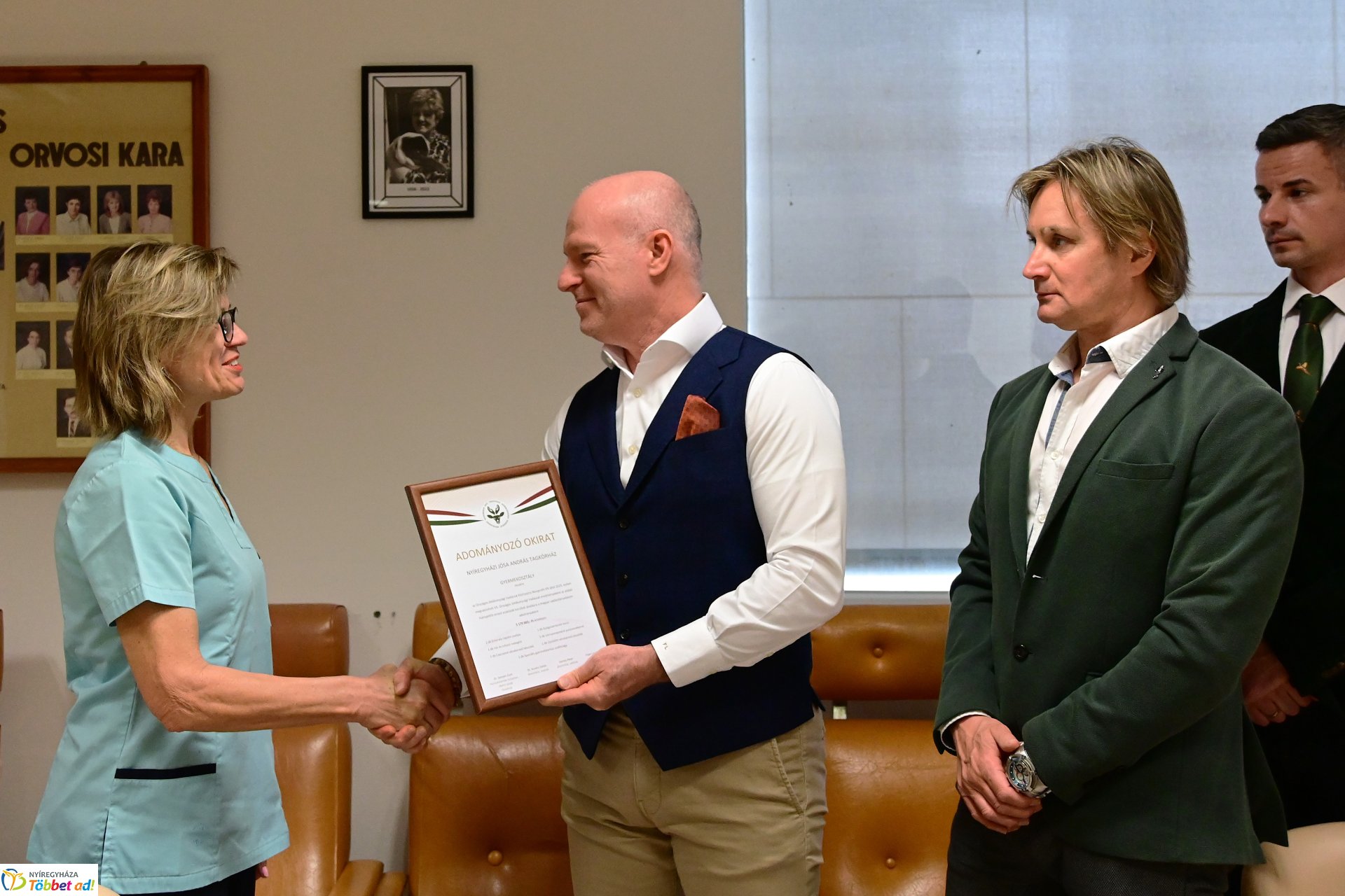 Adomány a vadászoktól a kórház gyermekosztálya részére