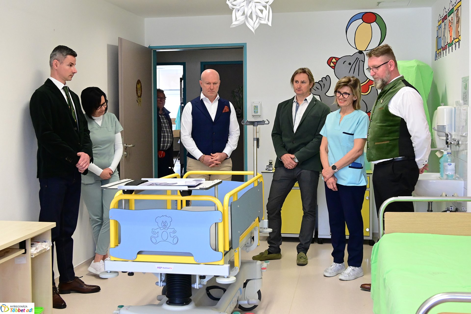 Adomány a vadászoktól a kórház gyermekosztálya részére