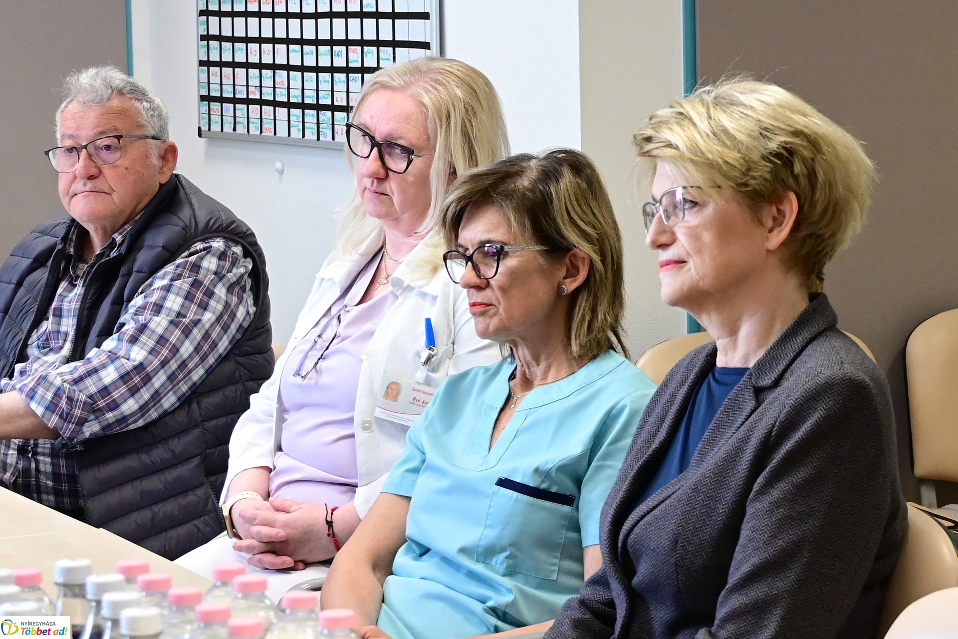 Adomány a vadászoktól a kórház gyermekosztálya részére