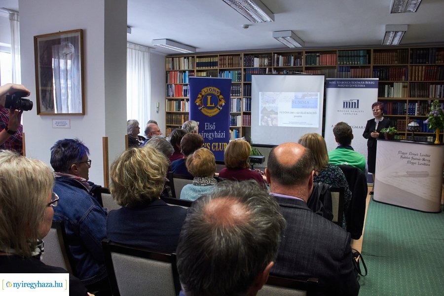 Adomány átadások a Levéltárban