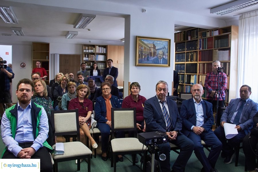 Adomány átadások a Levéltárban