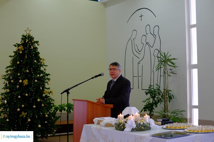 Adomány az idősotthonnak - VANYE