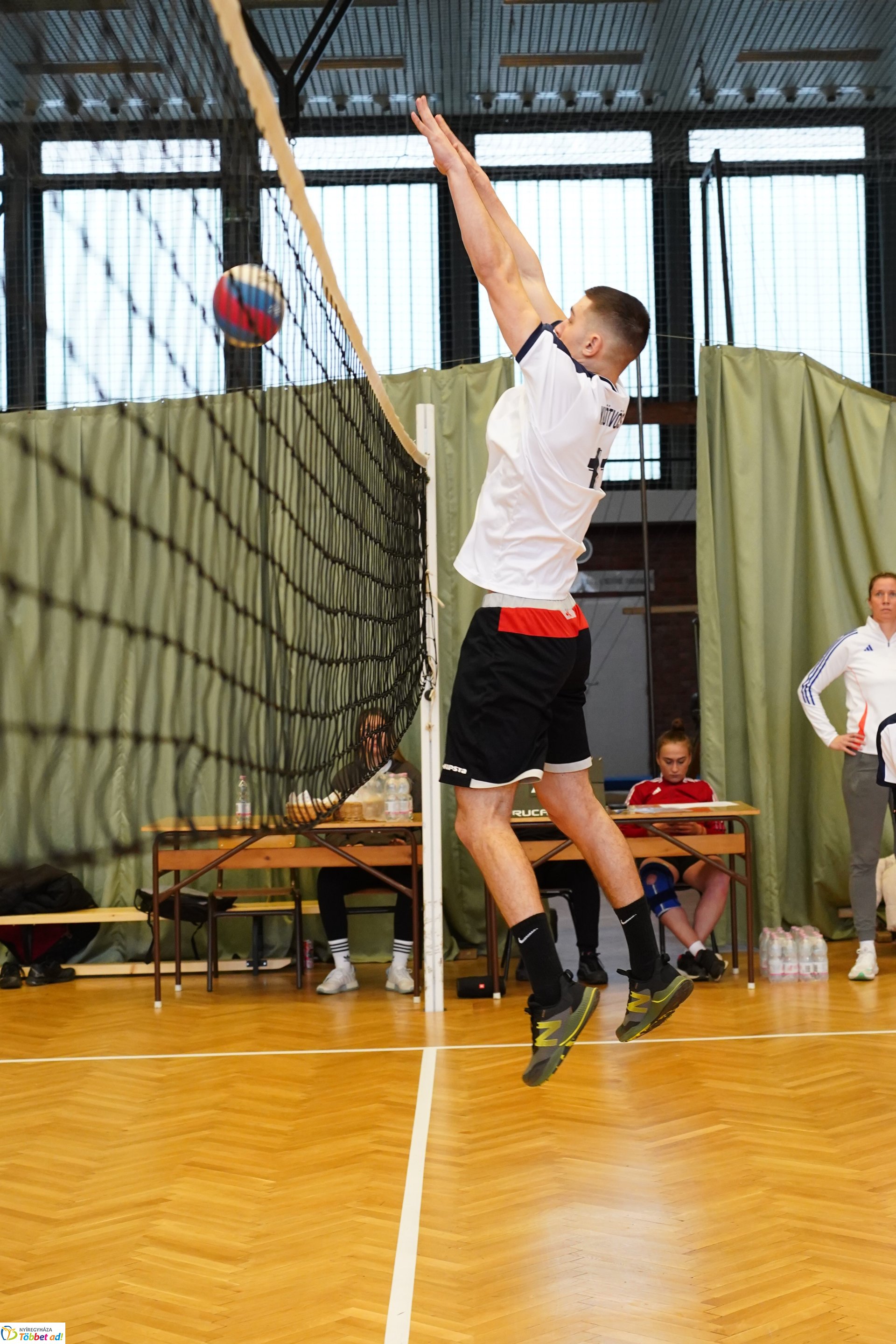 Adománygyűjtés és sport – Jótékonysági Sportnappal zárta a félévet a Nyíregyházi Egyetem