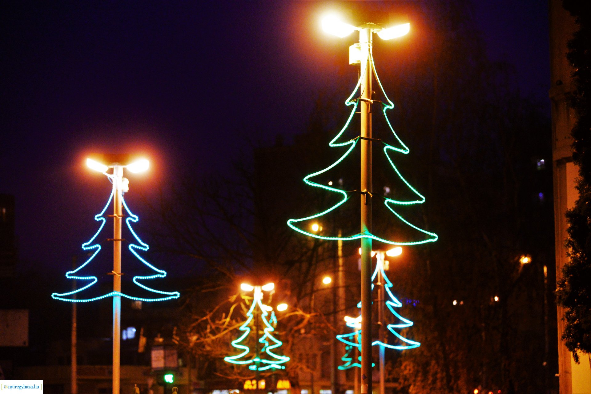 Adventi fények Nyíregyházán