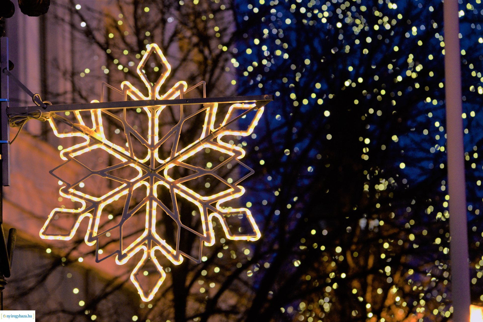 Adventi fények Nyíregyházán