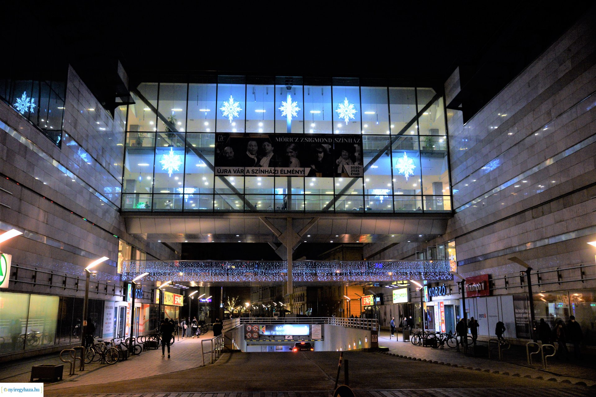 Adventi fények Nyíregyházán