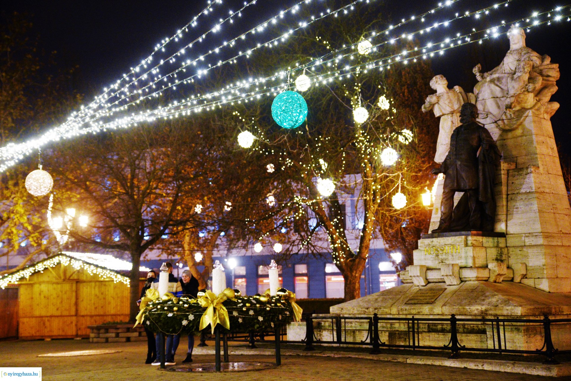 Adventi fények Nyíregyházán