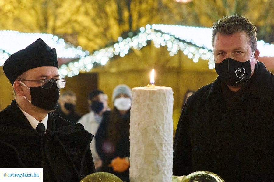 Advent 2020 harmadik gyertyája