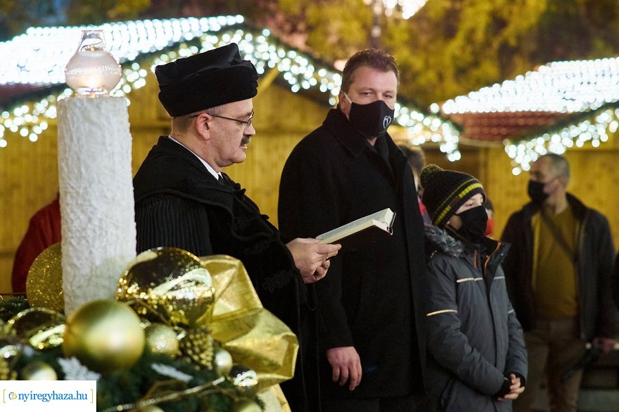 Advent 2020 harmadik gyertyája