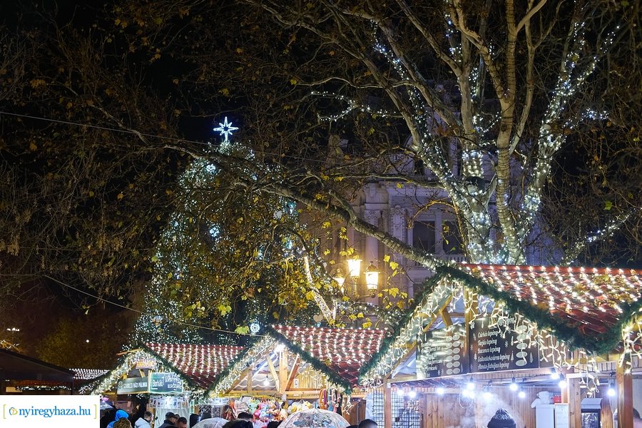 Advent első gyertyája 2021