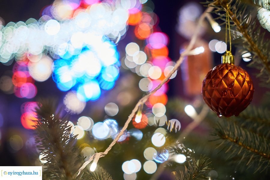 Advent első gyertyája 2021