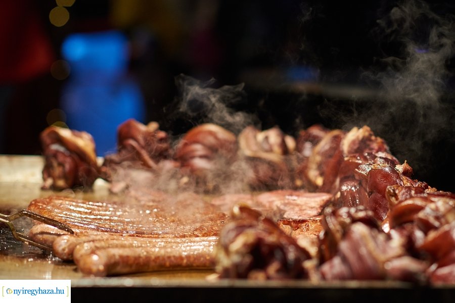 Advent első gyertyája 2022