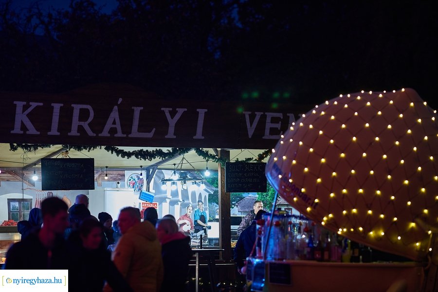 Advent első gyertyája 2022