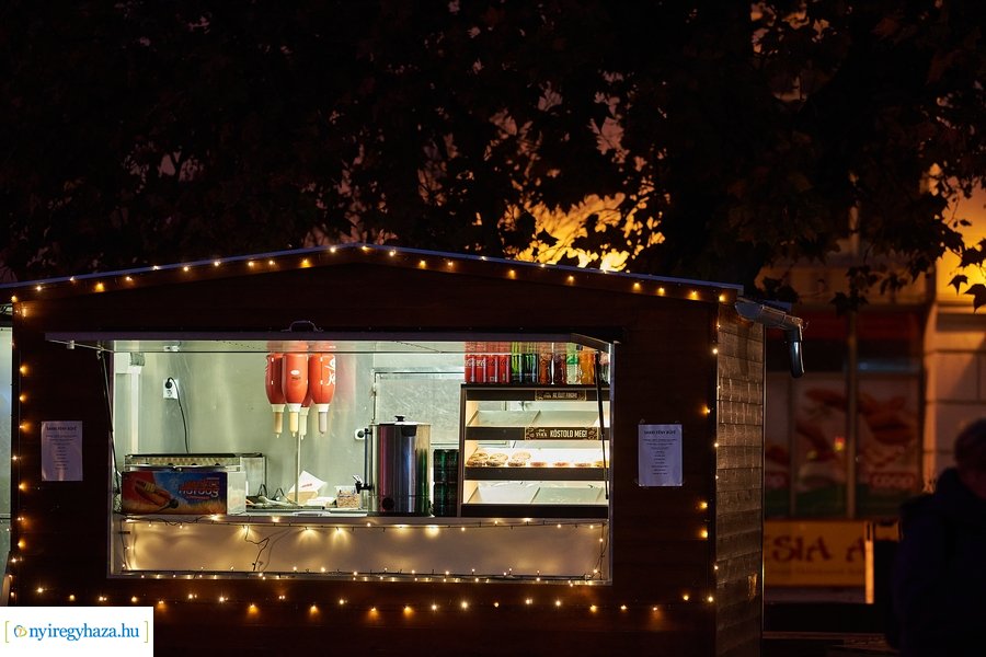 Advent első gyertyája 2022