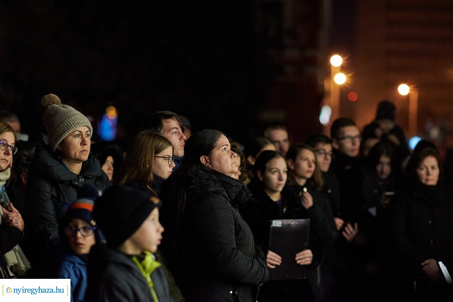 Advent első gyertyája 2022