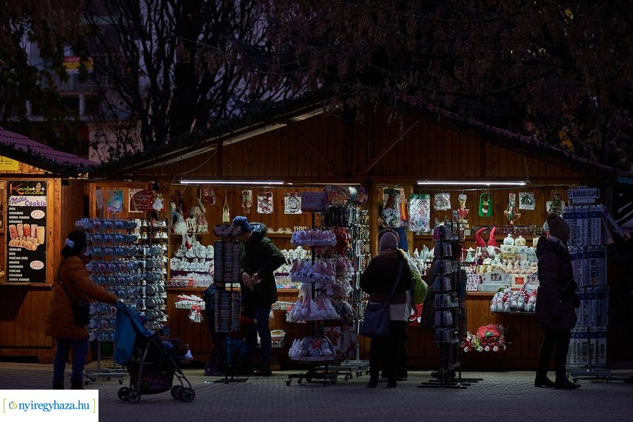 Advent első gyertyája 2022