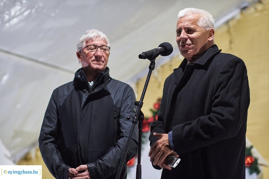 Advent első gyertyája 2022