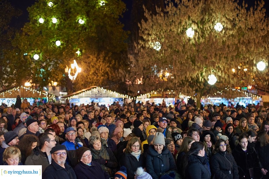 Advent első gyertyája 2022