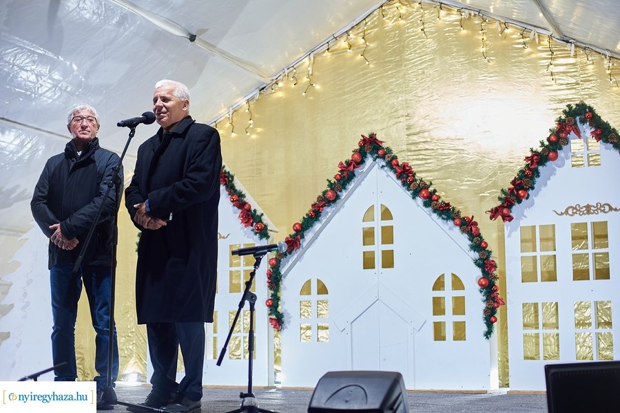 Advent első gyertyája 2022