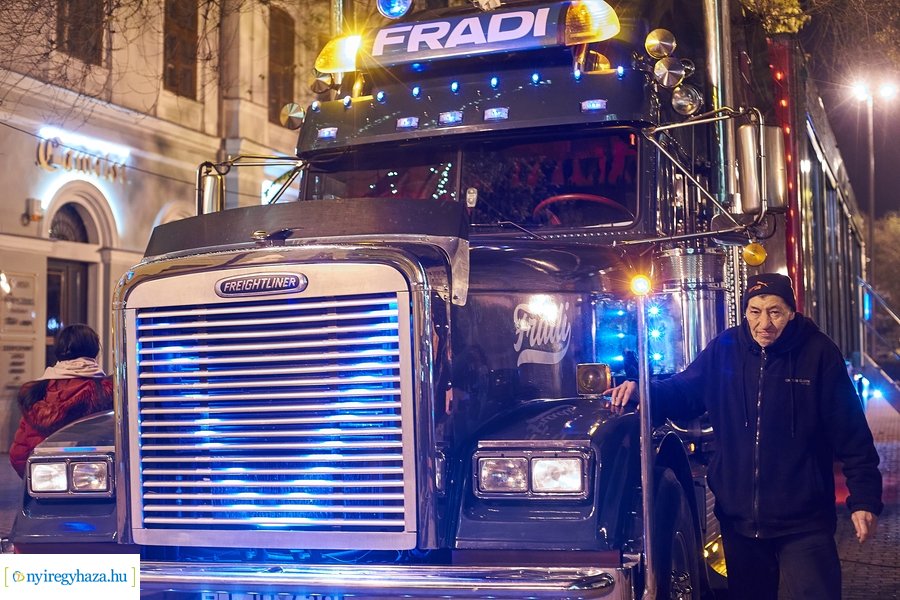 Advent első gyertyája 2022