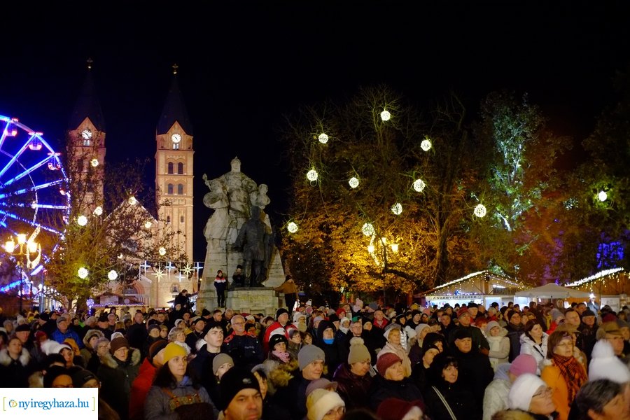 Advent első gyertyája 2023