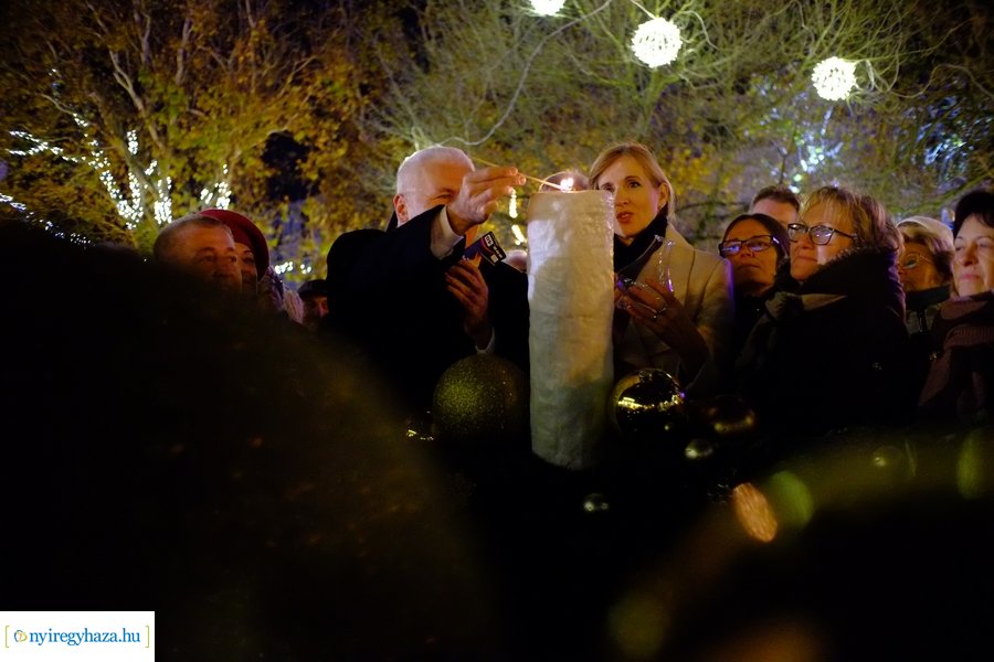 Advent első gyertyája 2023