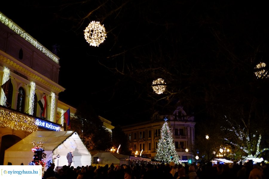 Advent első gyertyája 2023