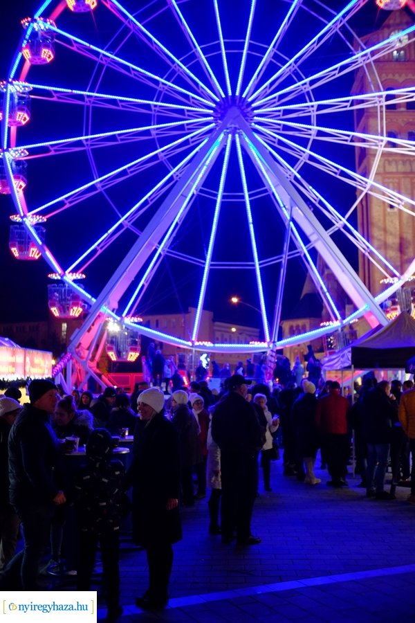 Advent első gyertyája 2023