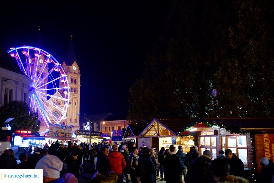Advent első gyertyája 2023