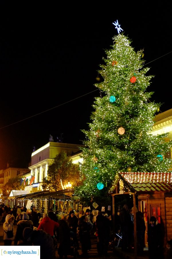 Advent első gyertyája 2023