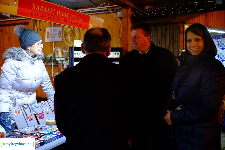 Advent első gyertyája 2023