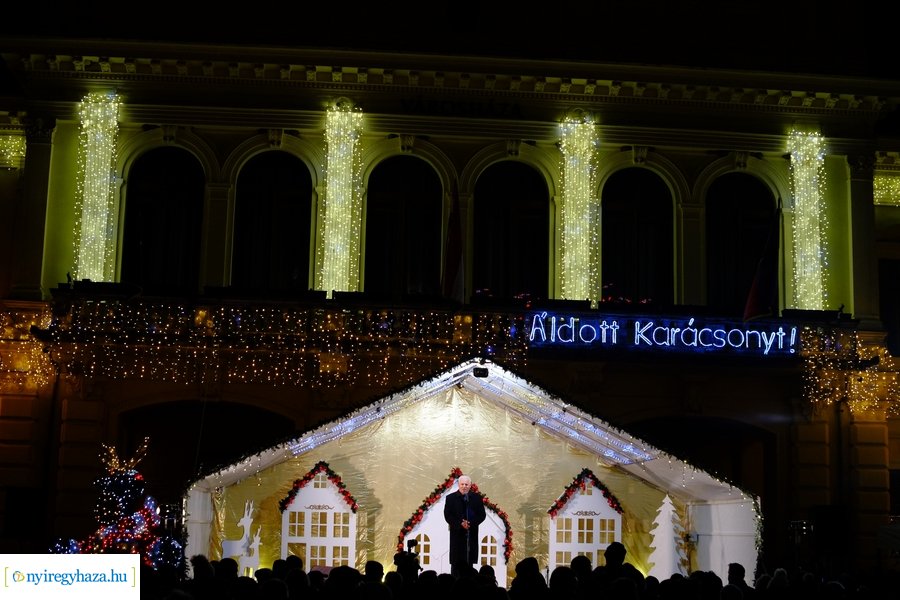 Advent első gyertyája 2023