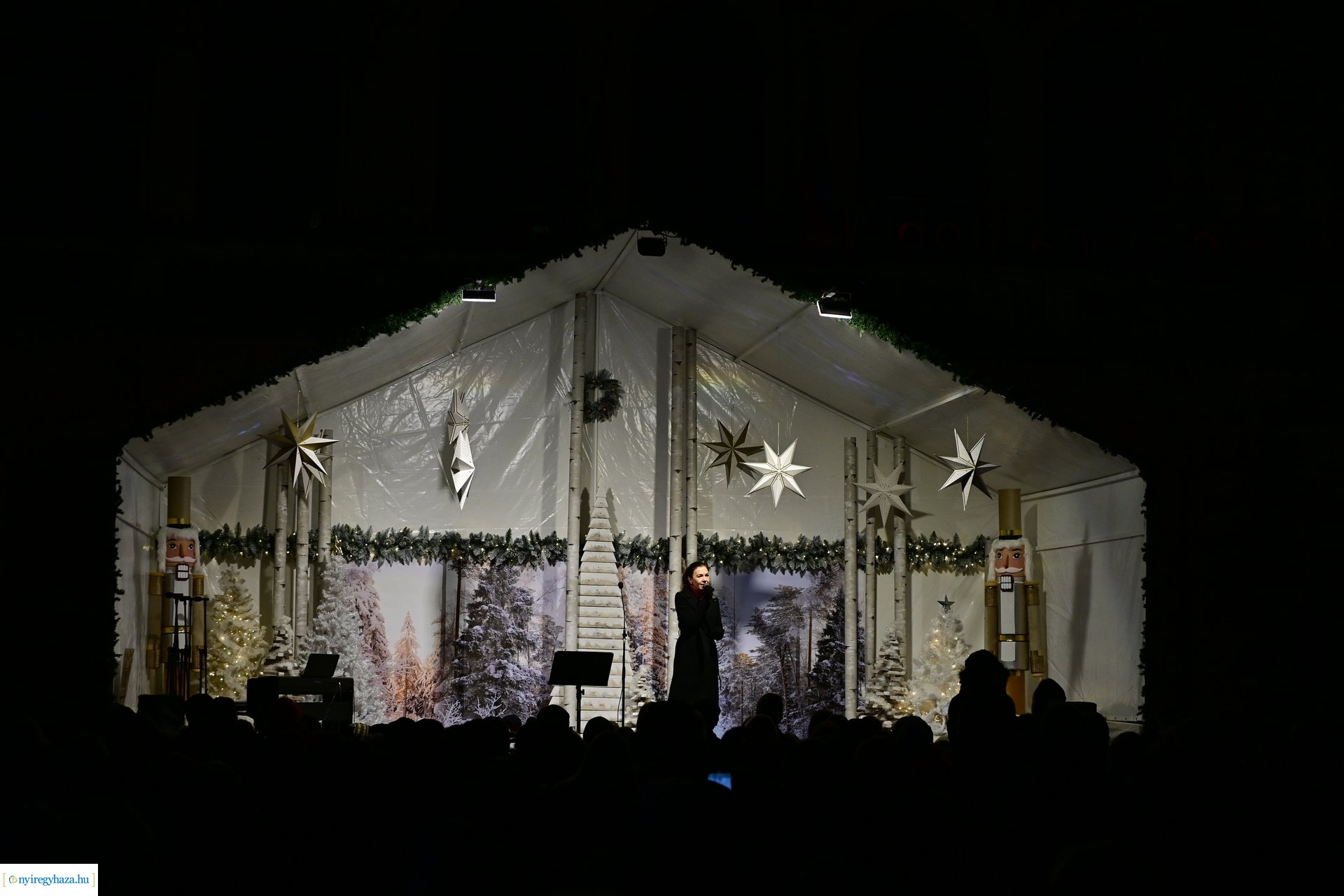 Advent első gyertyája 2024