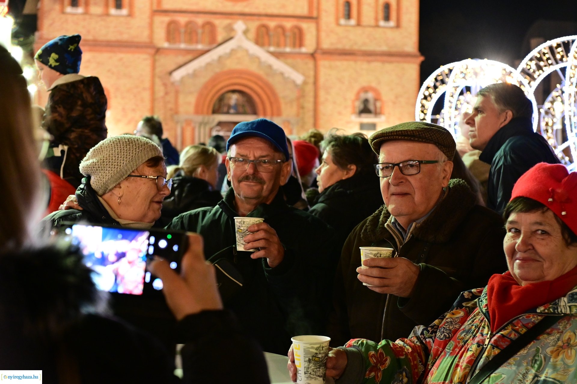 Advent első gyertyája 2024