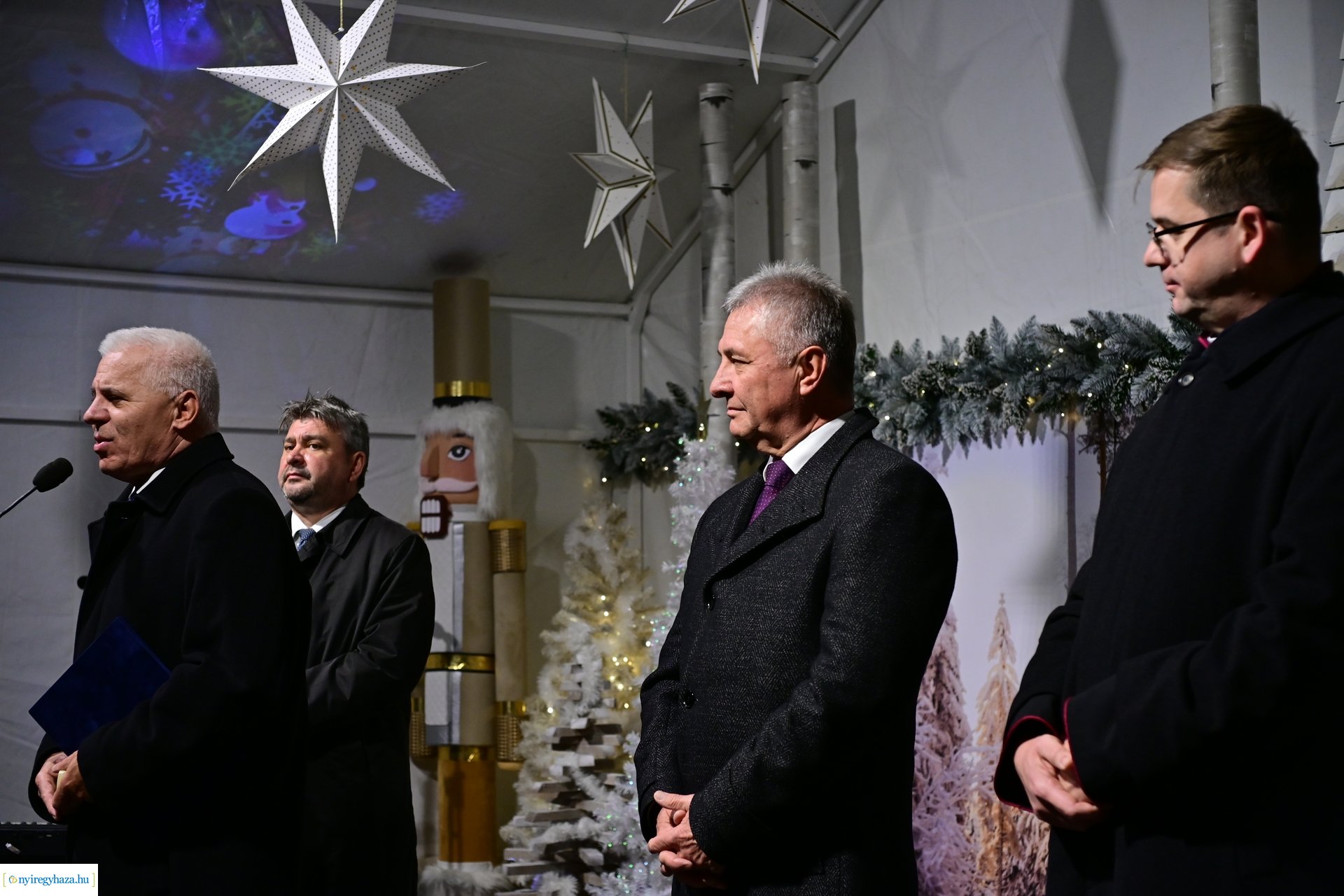 Advent első gyertyája 2024