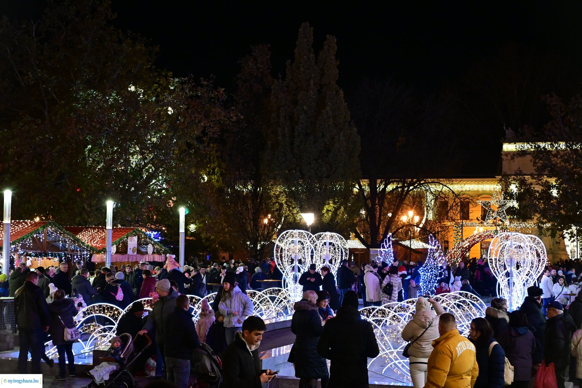 Advent első gyertyája 2024