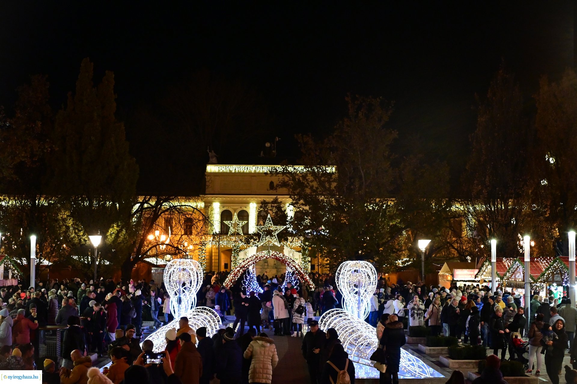 Advent első gyertyája 2024