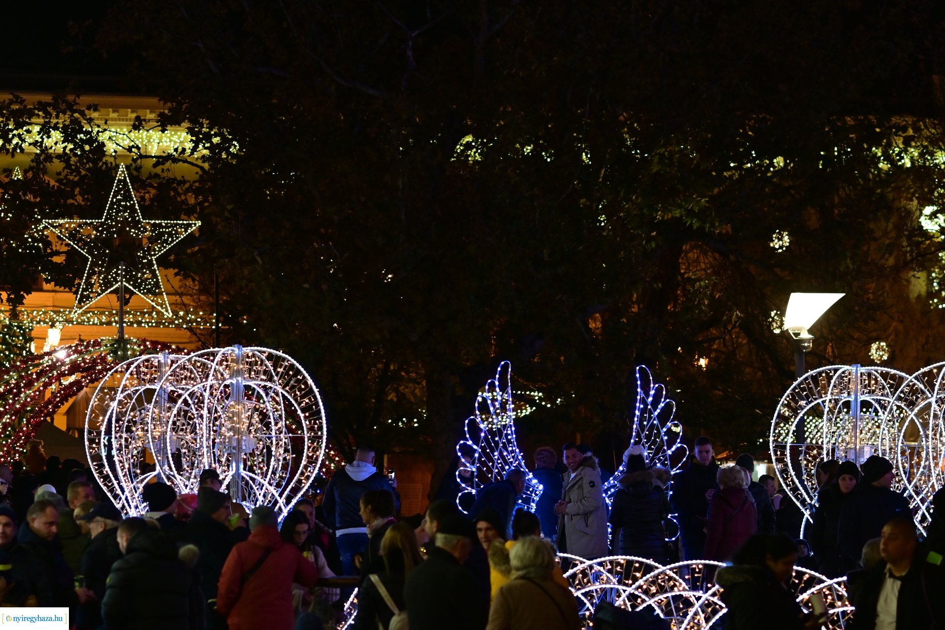 Advent első gyertyája 2024
