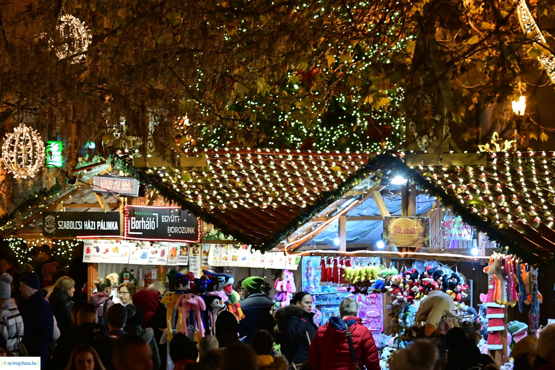 Advent első gyertyája 2024