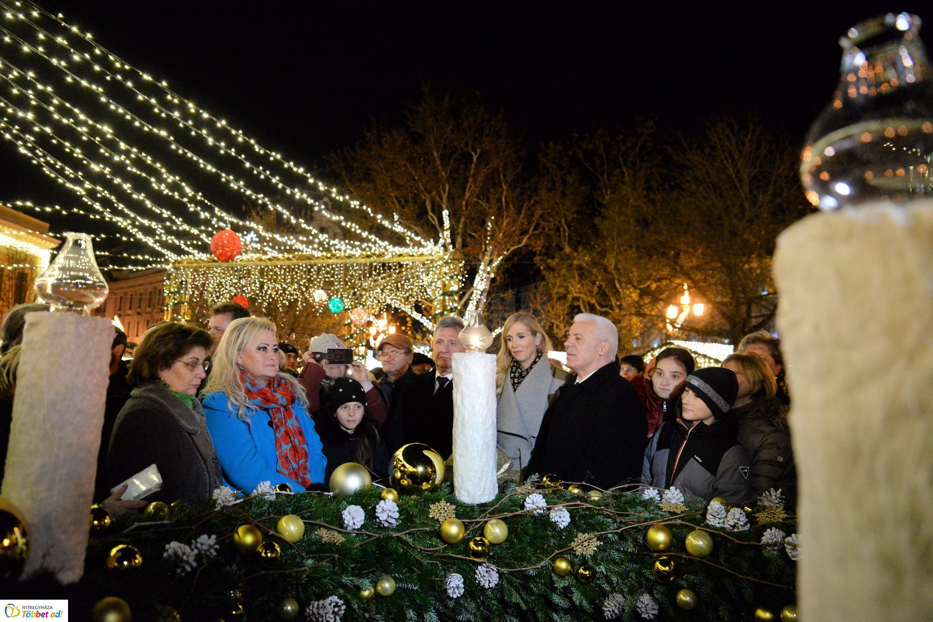 Advent első vasárnapján Nyíregyháza ünnepi díszben