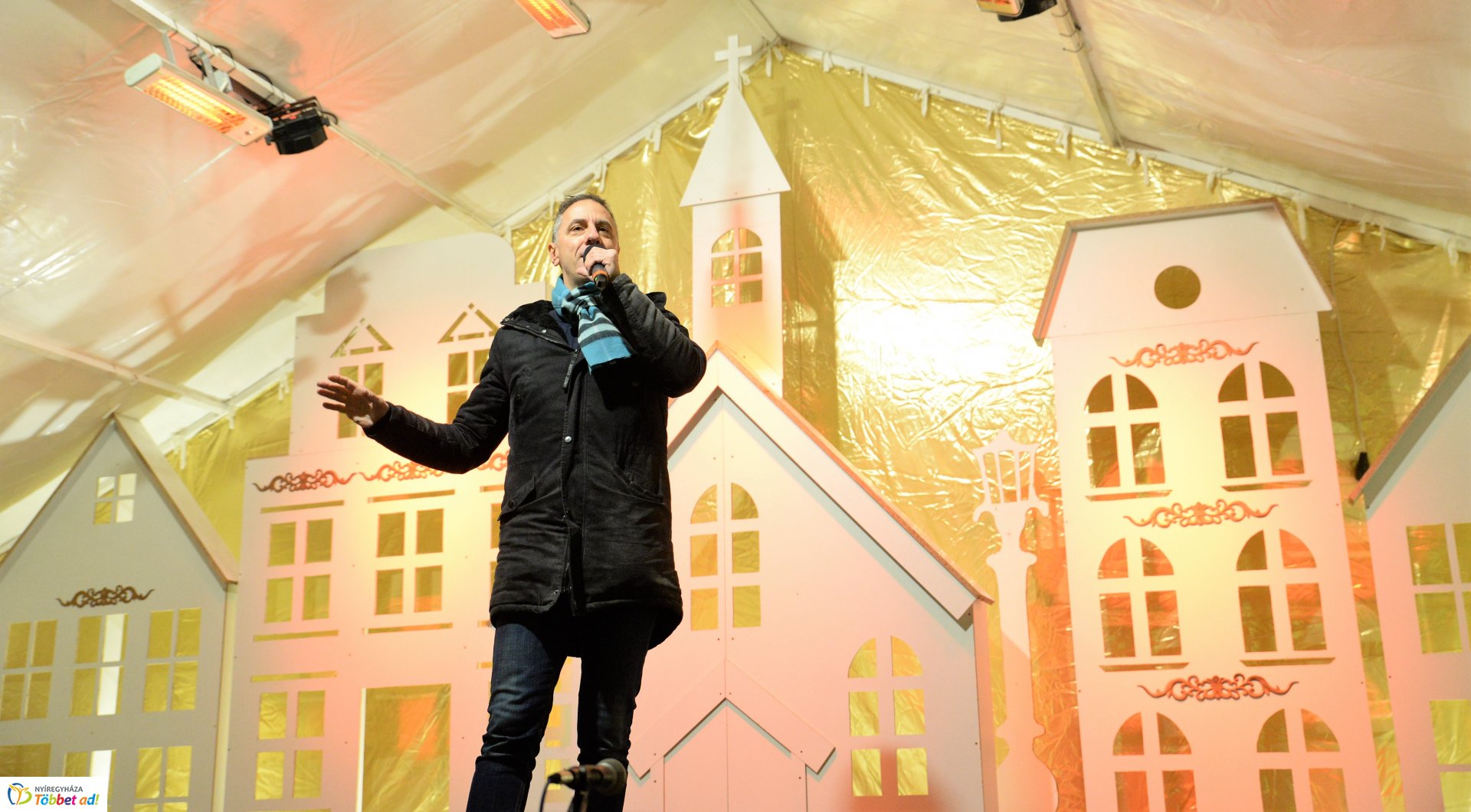 Advent első vasárnapján Nyíregyháza ünnepi díszben