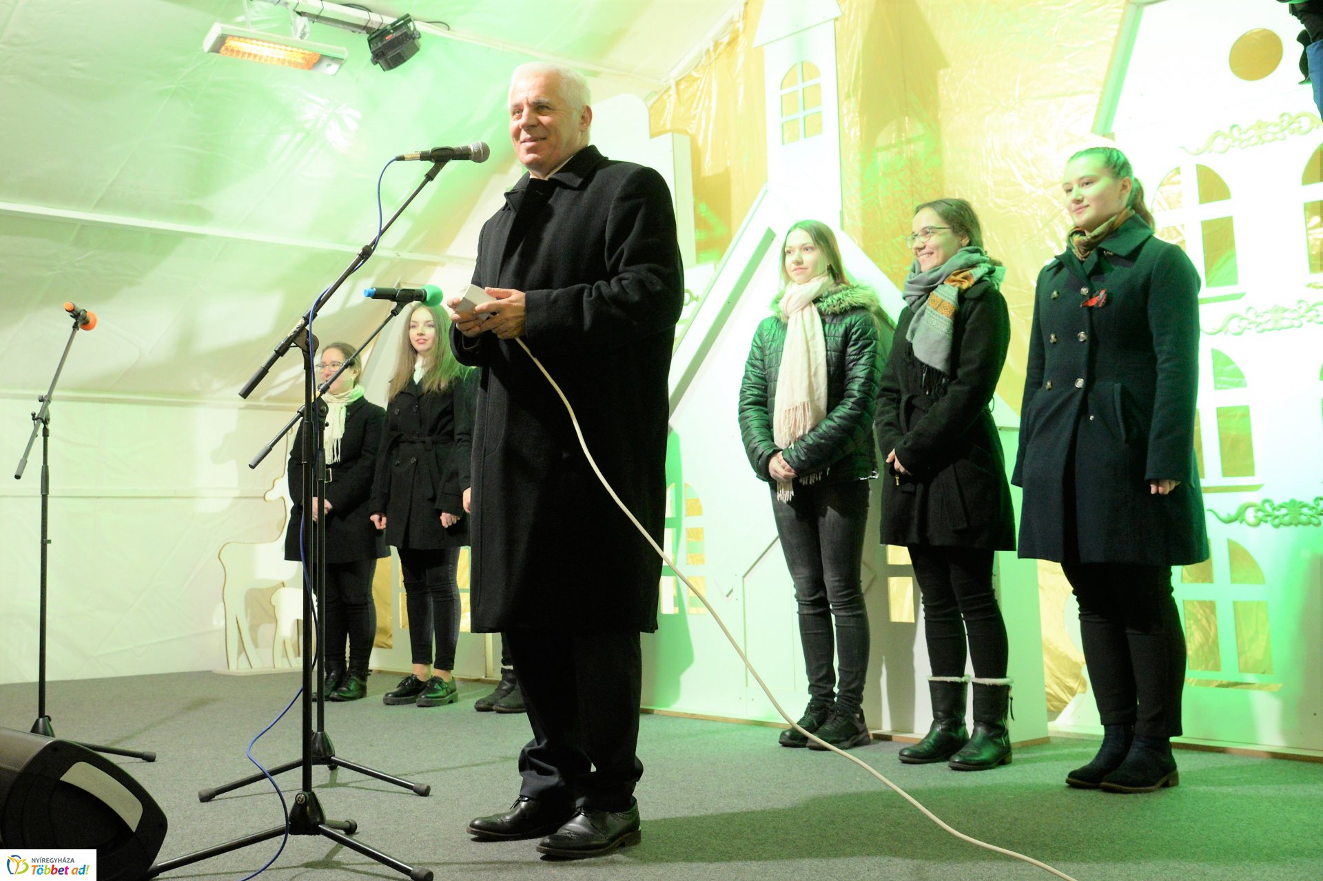 Advent első vasárnapján Nyíregyháza ünnepi díszben