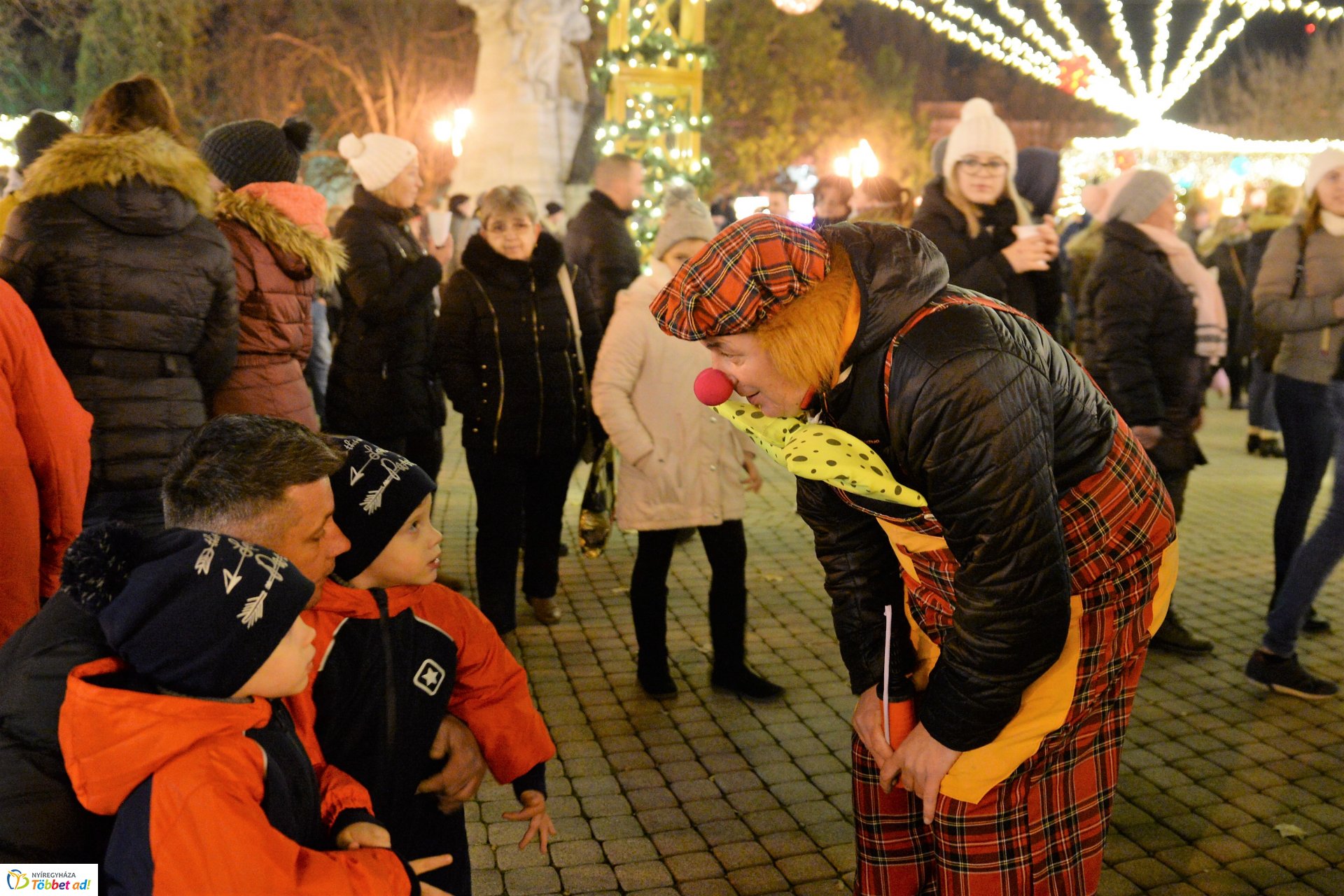 Advent első vasárnapján Nyíregyháza ünnepi díszben