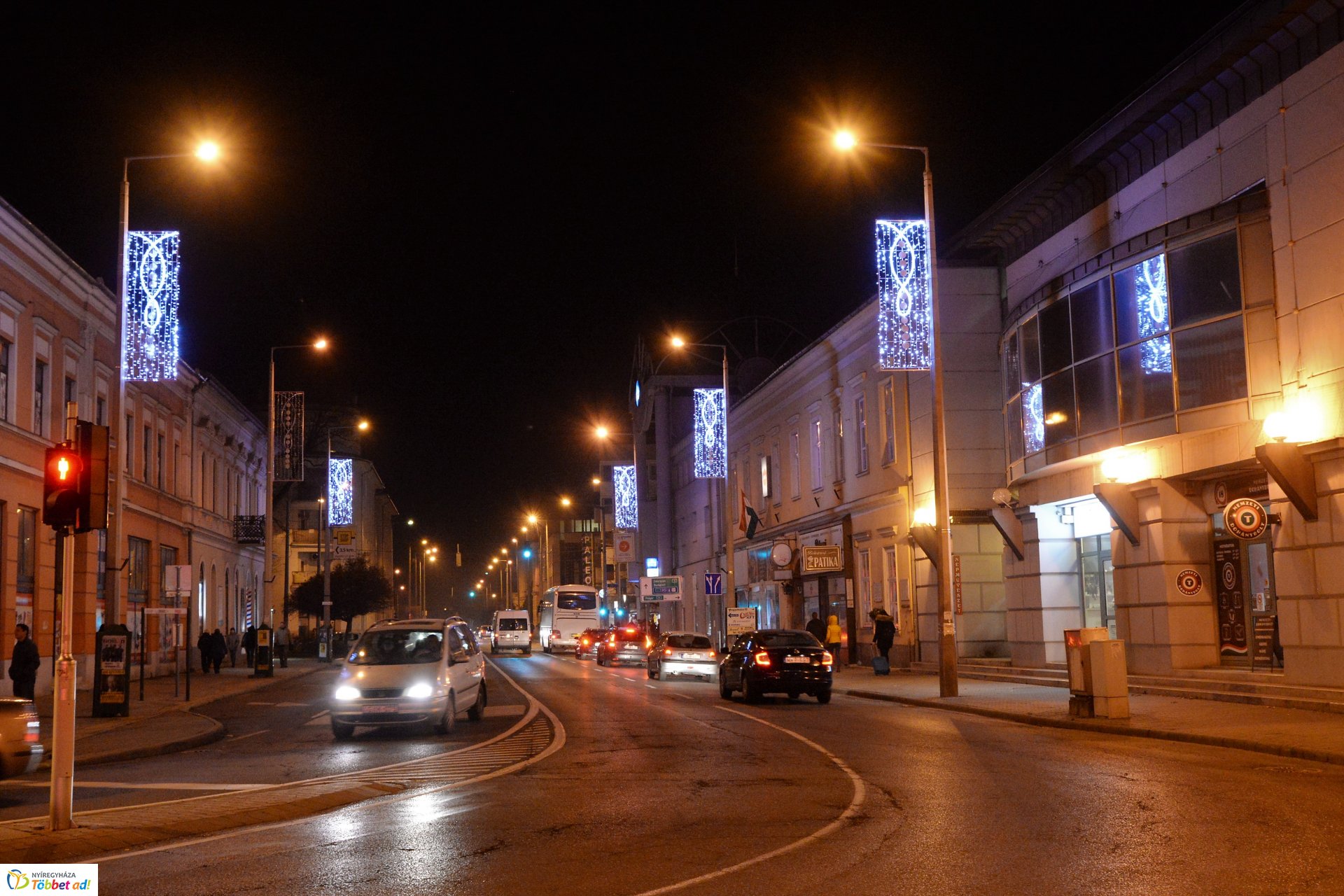 Advent első vasárnapján Nyíregyháza ünnepi díszben