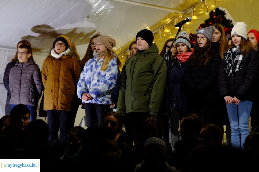 Advent harmadik gyertyája 2022