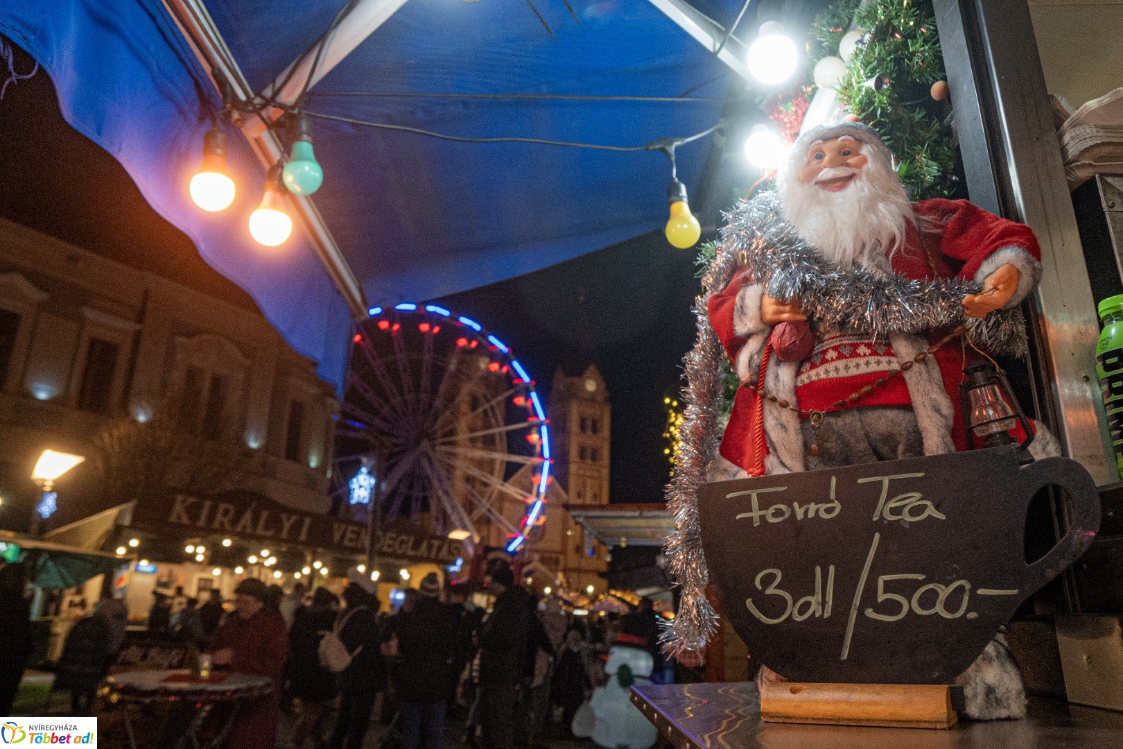 Így gyújtották meg advent második gyertyáját a Kossuth téren!